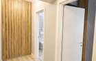 Apartament cu 2 camere, decomandat, mobilat si utilat, geam la baie, et 4 - 9
