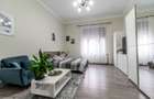 Apartament ultracentral cu 4 camere decomandat, etaj intermediar - 2
