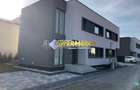 Inchiriere Casa NOUA P+1 3 camere 2 Bai Ultracentral Mobilata Utilata modern - 2