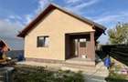 Vila cu 3 camere, 500mp teren, de vanzare in Voinesti - 1