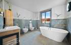 Casa cu design deosebit in Corunca! 200mp! - 10