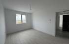DECOMANDAT, APARTAMENT CU 3 CAMERE, GIROC