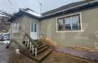 Casă de renovat cu teren generos 1.400 mp – Codlea - 2