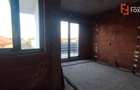 Duplex 5 camere, Becicherecu Mic - Garaj, terasa, Interior la Rosu - 22