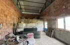 Hala, 230mp , zona Sud - 11