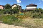 Teren Intravilan Ideal Pentru Case-Vile 521 MP Toate Utilitatile. - 1
