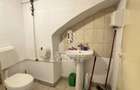 SAD cu 3 camere + spatiu comercial la demisol, - 18