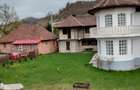 Casa cu 5 camere + teren intravilan de 1209 mp in Iscroni- Aninoasa - 6