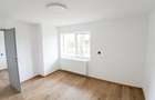 RECO Casa 3 camere, renovata complet, dublu front stradal - 10