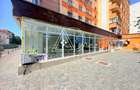 SPAȚIU COMERCIAL DE ÎNCHIRIAT – | 250 MP | VITRINĂ 15 ML | 0% COMISION