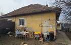 Casa tip parter in Carani - 9
