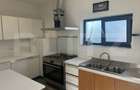 Casa 330 mp, teren 3.080 mp, zona Cosoveni