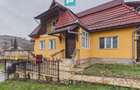 Vilă stil montan, 270 mp, teren 3000 mp - 26