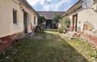 Casă de vanzare, 2 corpuri, 120 mp, teren 454 mp, zona Dumbrăvița - 1