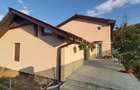 Casa 168mp 5 Camere Teren Plat 1077mp Zona Superbă Fara Trafic 8 km de Deva