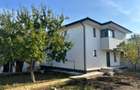 CASA MODERNA SI BINE CONSTRUITA CU CRAMA SI TEREN GENEROS - 1