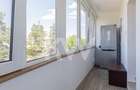 Vânzare apartament cu 3 camere, decomandat - strada Codrul Cosminului - 12