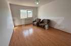 Apartament 3 camere, 76 mp, zona Nicolina - 1