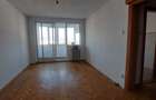 Vand 3 camere decomandat - 2