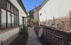 Casa cu 4 camere,curte individuala,acces auto,,ultracentral,Oradea - 13