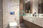 Penthouse, Qualis 2, Tractorul - 8