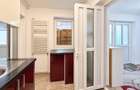 Casă renovată integral în Tomis 2 | Teren 90 mp | Parcare proprie