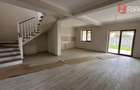 Duplex de vanzare cu 5 camere, despartit prin garaj, zona Giroc  - 1