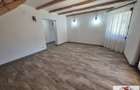 Casa D+P+M de vanzare in Metes - 4