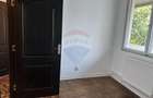 Apartament cu 4 camere de vânzare Roman central - 8