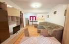 Apartament 2 camere,zona Biserica cu Ceas,etaj 1 - 1