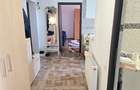 Vand sau Schimb apartament 2 camere decomandat in Deva, etaj 3, Piata Centrala
