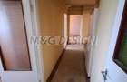 Etaj 2,  str Aries -Spitalul Judetean 3 camere - 16