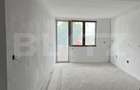 Apartament de 3 camere, 2 balcoane, 93 mp, etaj 1 - 3