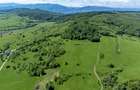 Teren 500 mp în Bradu, Sibiu – 7500 € – Zonă liniștită, priveliște munte - 6