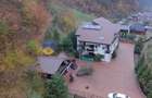 Casa cu posibilitate transformare in pensiune si teren de vanzare Piatra Neamt - 2