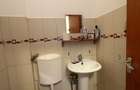 De vanzare 4 camere, curte exclusivă 250 mp, Str. Uruguay - Bucuresti - 15