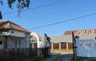 Apartament pe 2 etaje, cu terasă și garaj, vedere la grădini de lux 