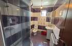 Casa de vanzare cu 5 camere, 200 mp, zona Micro 3 - 19