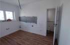 Duplex separat prin camera tehnica - 5 camere - la cheie - 9