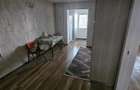 Vand apartament doua camere