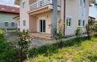 Vila Individuala Laguna Albastra | Bucatarie complet mobilata | Teren 600mp - 4