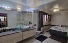 Vilă de lux Izvorani-653 mp-7500 mp teren-Piscina-Sauna - 8