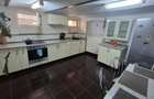 Casa formata din 2 apartamente pivnita zona Turnisor - 15
