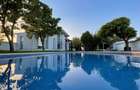 Private Estate lângă București | Vilă, Piscină & Sport Court - 38