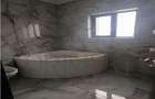 Duplex superb - zona foarte buna - disponibil imediat - finisaje top - perete co