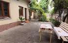 Casa  Boiereasca 3 camere caramida si boltari zona Centrala Brainconf , Terenu 3 - 6
