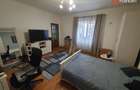 Apartament cu 2 camere decomandat, cladire istorica - Sinaia - 3
