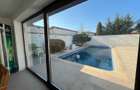 Vila superba cu piscina si anexa camera hobby - 1