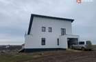 Casa individuala cu 5 camere si teren de 840 mp, Pischia - 12