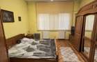 Casa cu teren de 526 mp in zona Lupeni - 11